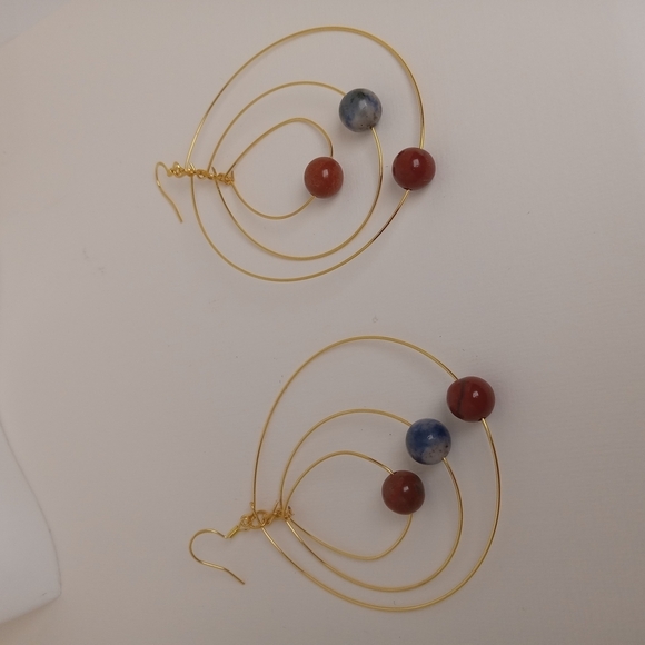 Hand Crafted Jewelry - Elegant Gold Earrings with Red Agate And Blue Jasper